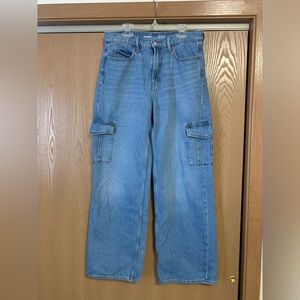 Women’s Old Navy Extra High Waisted Wide-Leg Cargo Jeans